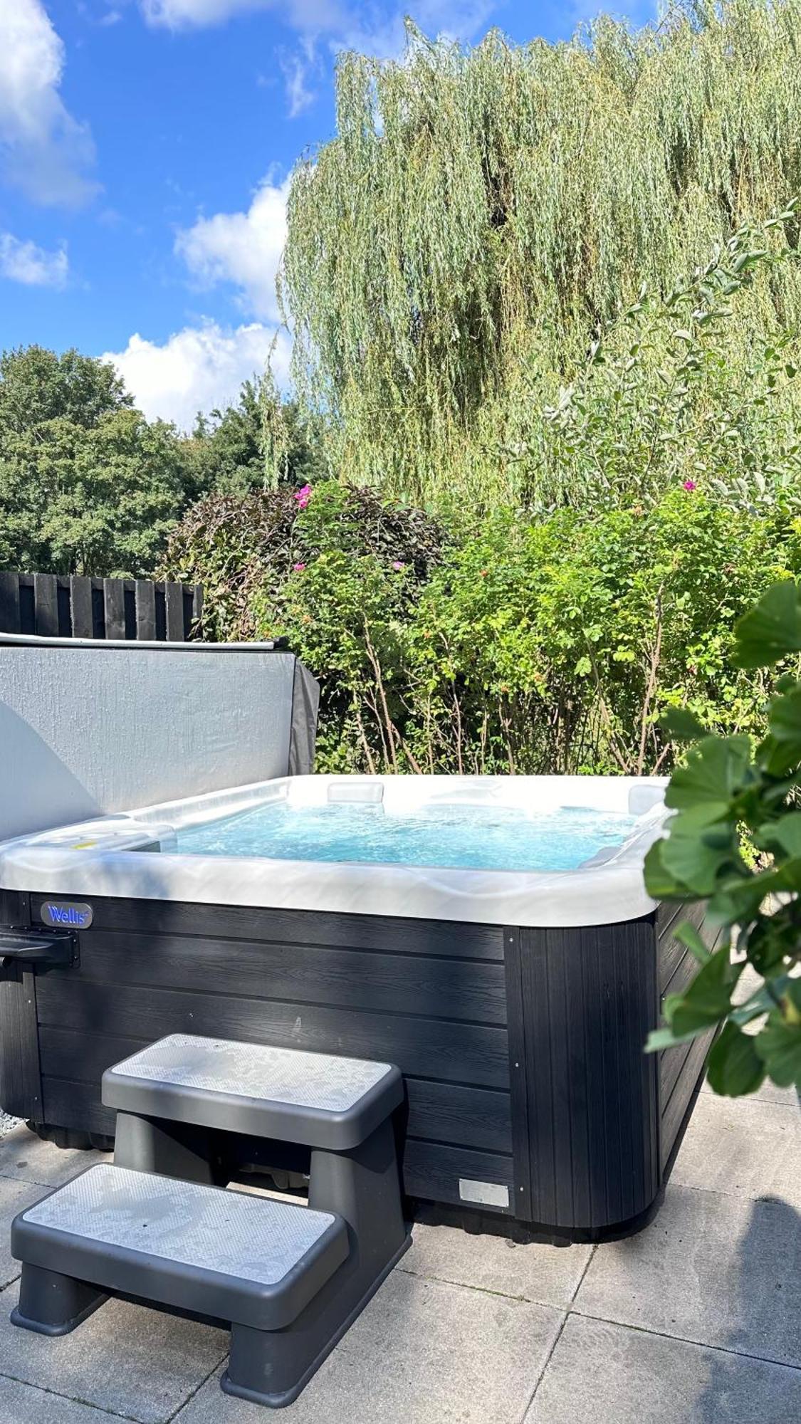 De Luxe Bed &Wellness Villa 's-Hertogenbosch  Luaran gambar