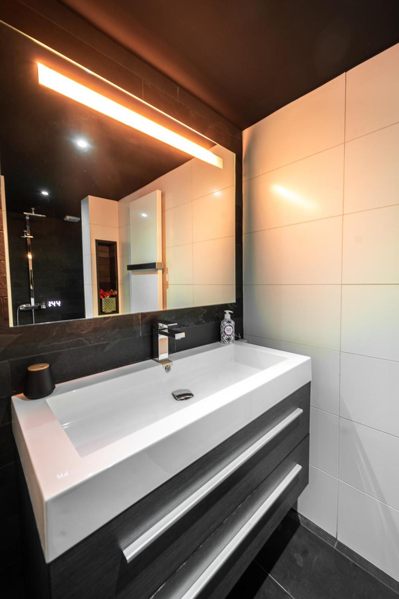 De Luxe Bed &Wellness Villa 's-Hertogenbosch  Luaran gambar