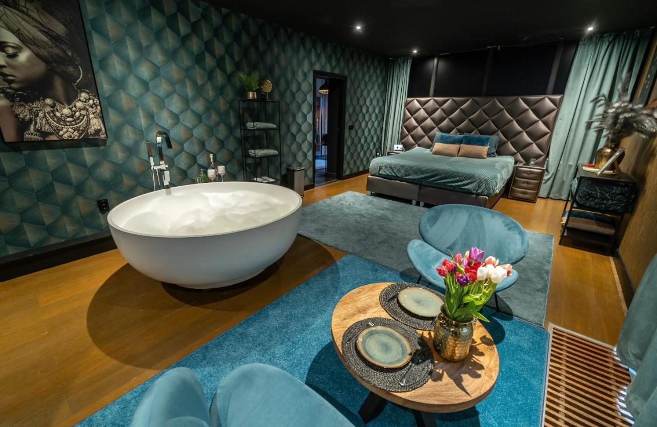 De Luxe Bed &Wellness Villa 's-Hertogenbosch  Luaran gambar